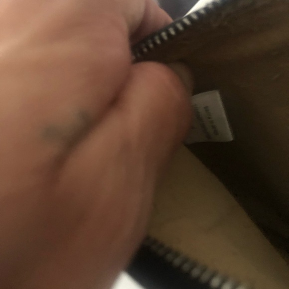 Wristlet mcm slightly used - Picture 5 of 5